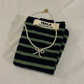 Pearl ribbon necklace