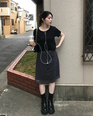 Basic round neck T-shirt