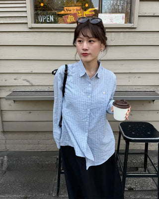 Striped pendant shirt
