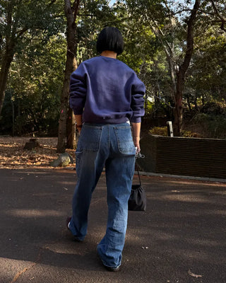 Fleece-lined colored sweatshirt