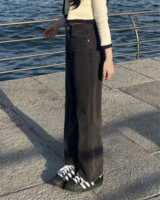 Basic straight-leg denim