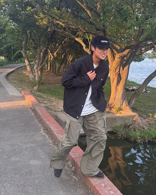 Side-tuck cargo pants