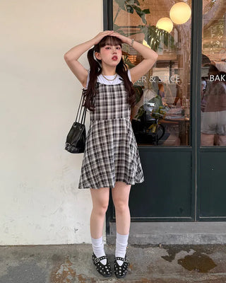Belt bucket bag