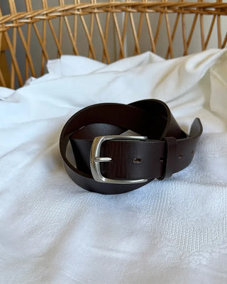 Modern leather belt