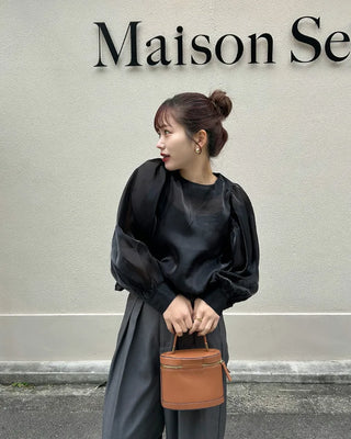 Puff-sleeve blouse