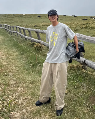 One-tuck cotton pants