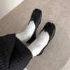 Tabi flat shoes