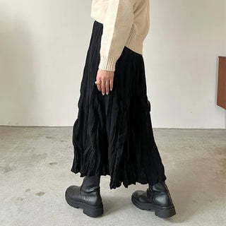 Crinkle pleated long skirt