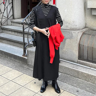 Big V-neck dress