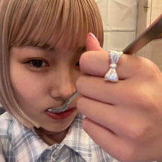 Matte Ribbon Ring