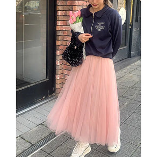 Collared embroidered sweatshirt