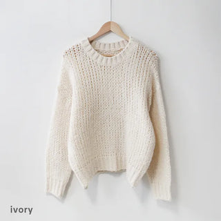 Needlecolor wool knit
