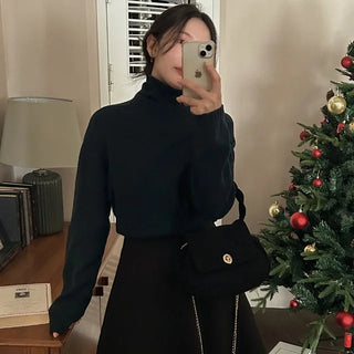 Turtleneck knit