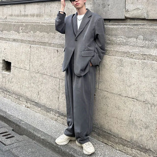 Two-pleat wide slacks