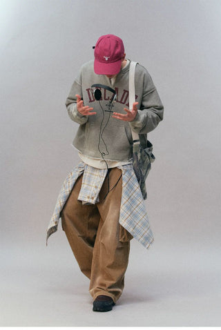 [Monterest] Washed Split-Neck Graphic Sweatshirt