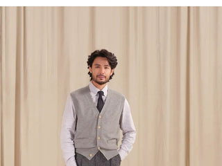 [CULTUM] V-Neck Knit Vest