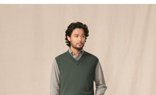 [CULTUM] V-Neck Knit Vest