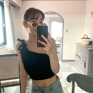 One-shoulder ribbon top