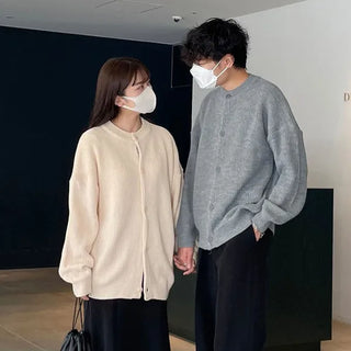 U-neck knit cardigan