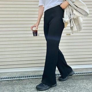 Pleated semi-bootcut pants