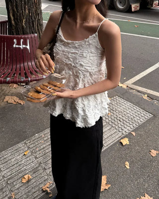 Voluminous floral lace sleeveless blouse