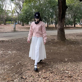 Pintuck flared skirt
