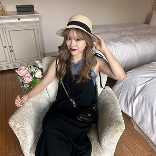 Two-tone bucket hat