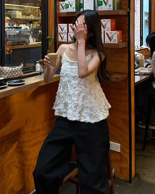 Voluminous floral lace sleeveless blouse