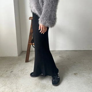 Long knit skirt
