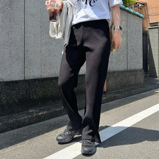 Pleated semi-bootcut pants