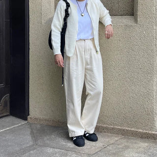 Round knit zip-up