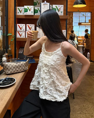 Voluminous floral lace sleeveless blouse