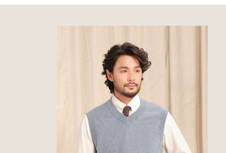 [CULTUM] V-Neck Knit Vest