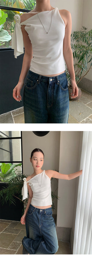 lace-up off-shoulder