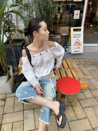 tattered wide jeans