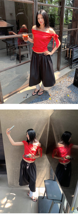 pleated wide pants