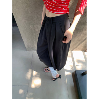 pleated wide pants
