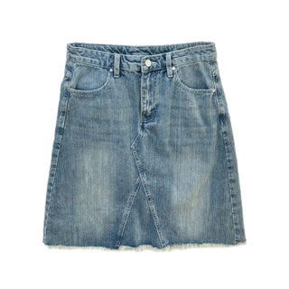 button denim skirt