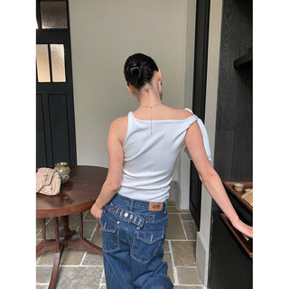 button belt jeans