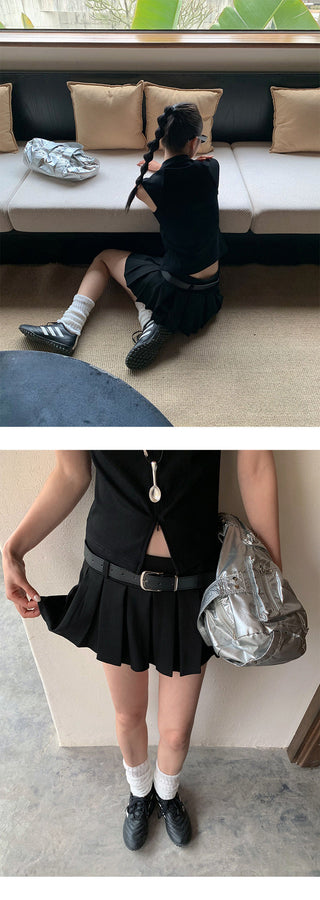 pleated mini skirt