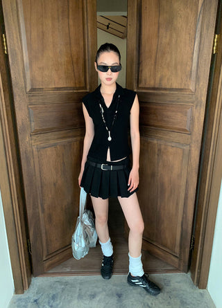 pleated mini skirt