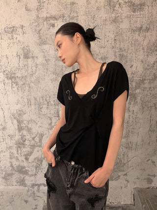 pleated V-neck Tops