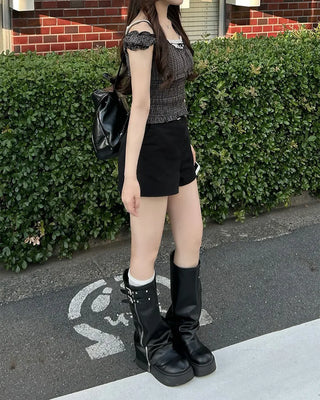 Button cotton shorts