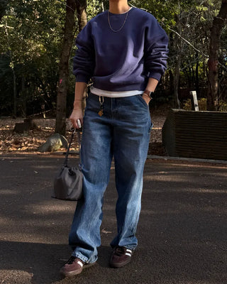 Fleece-lined colored sweatshirt