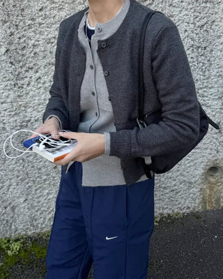 Double-breasted round cardigan