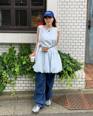 Sleeveless balloon mini dress
