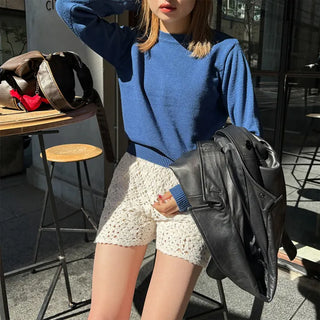 Basic Round Knit