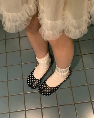Dot Tabi Flat Shoes