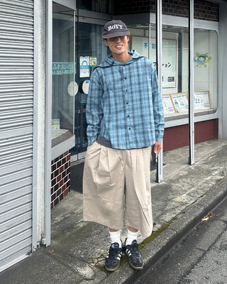 Oversized Banded Bermuda Pants