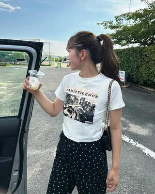 RADIO Lettering Cropped T-Shirt